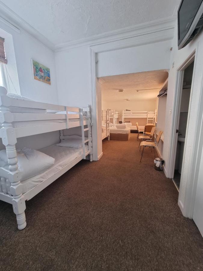 The 2* Bournemouth